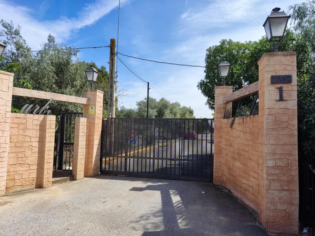 Apartamento El Grifo Carmona  Exteriör bild